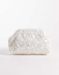 Bolso clutch blanco con diseño estilo cojín de lentejuelas de True Decadence